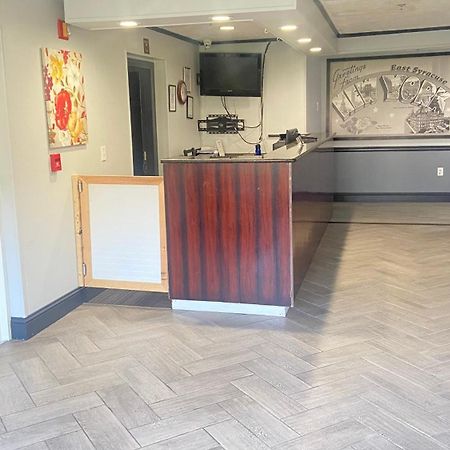 Syracuse Inn 东锡拉丘兹 外观 照片