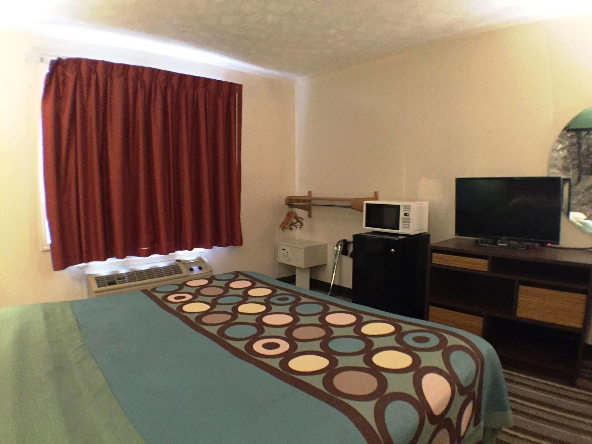 Syracuse Inn 东锡拉丘兹 外观 照片